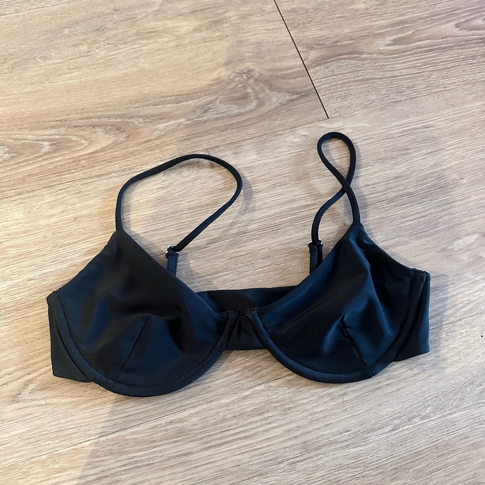 Mikoh Black Underwire Bikini Top